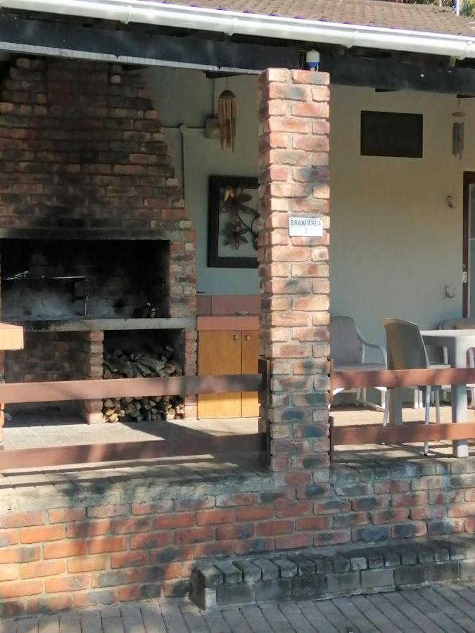 Farmview Guest House East London Exterior foto