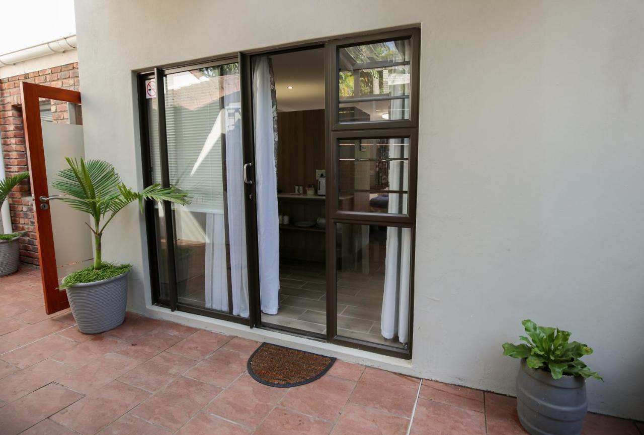 Farmview Guest House East London Exterior foto